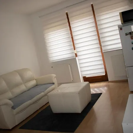 Csalogány Apartman Apartmán